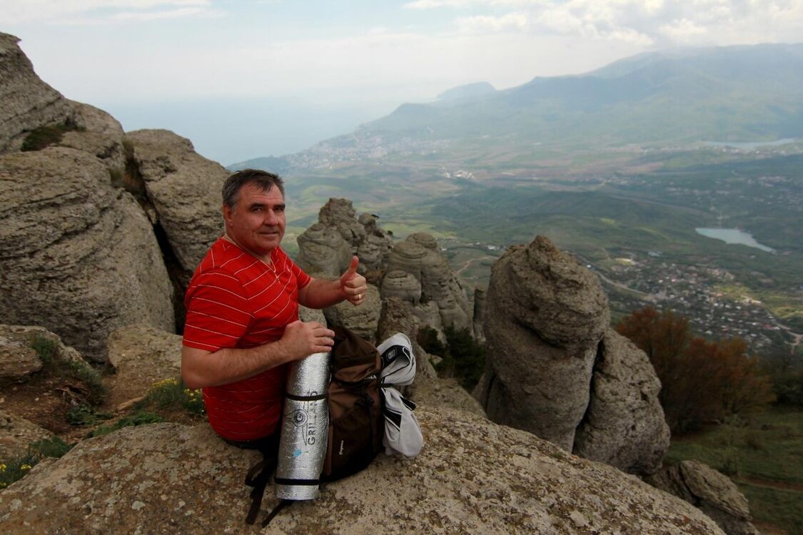  15575445  Vladimir, 62 ,    