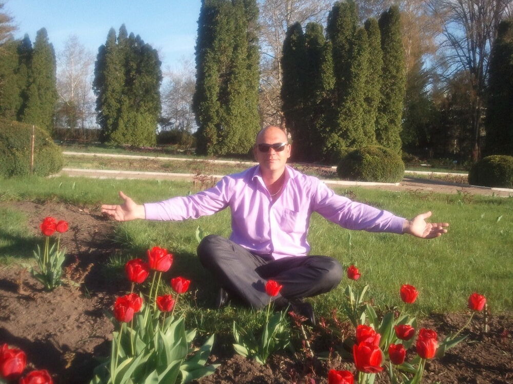 ,   Aleksandr, 48 ,   