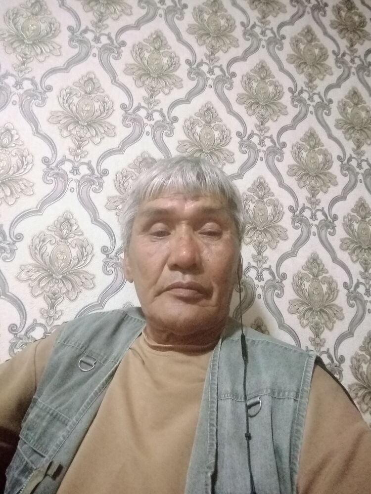  44083095  , 66 ,    