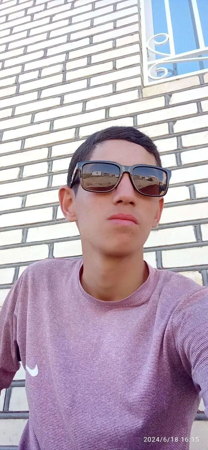  44146925  , 24 ,    