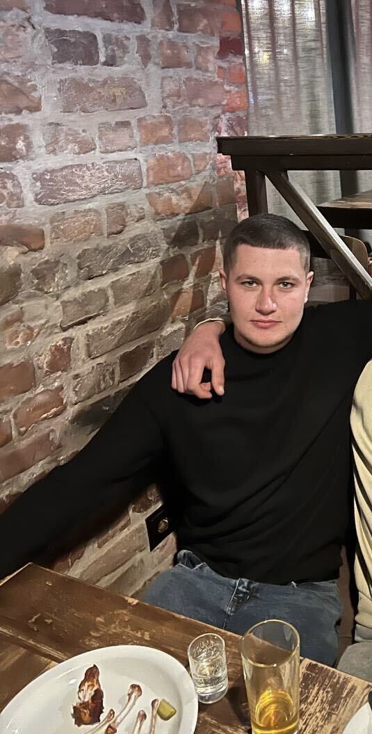  49171315  Andrey, 25 ,    