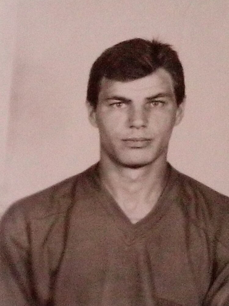 ���� 25717335 ������� ������, 49 ���, ���� ���������� � ������