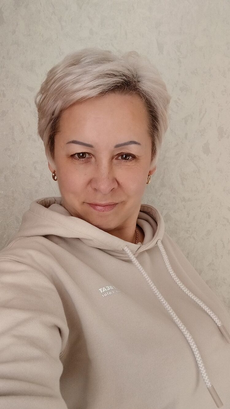  52696515  , 48 ,     