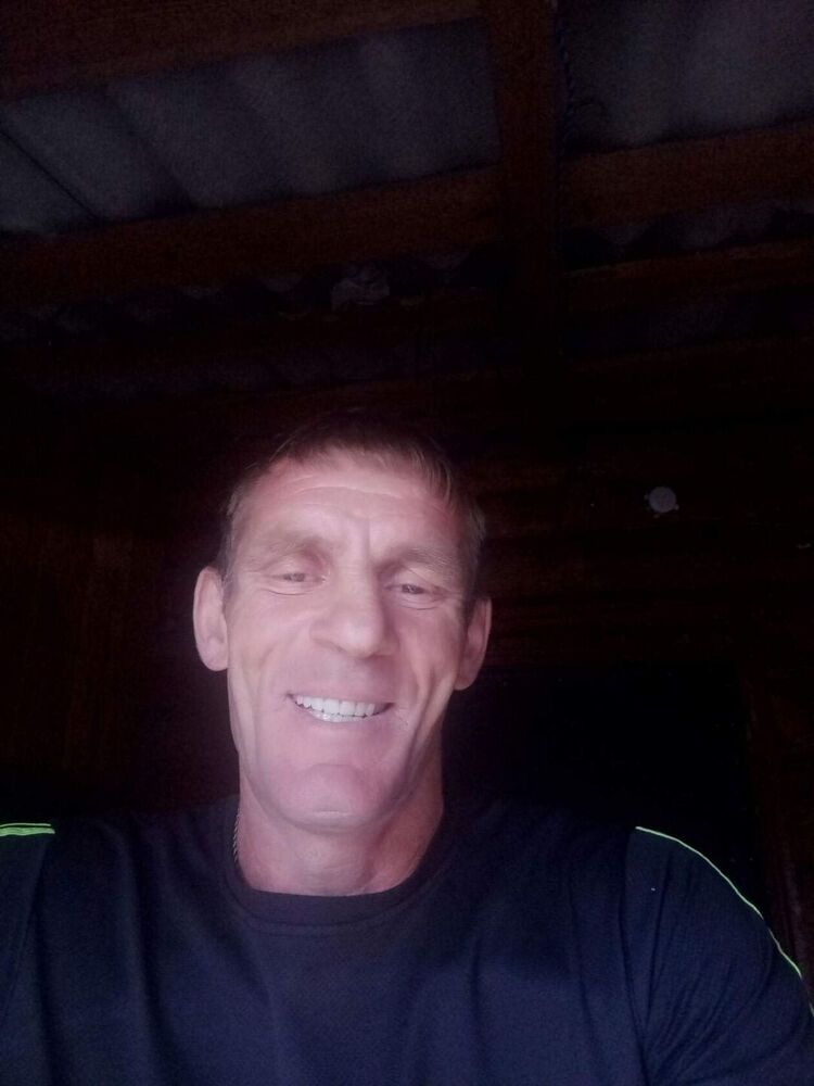  41157655  , 52 ,    