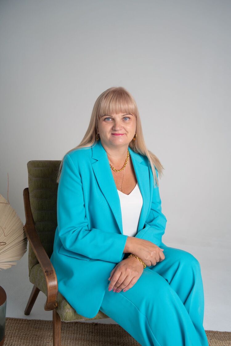  Boyalik,   Svetlana, 52 ,   ,   , c , 