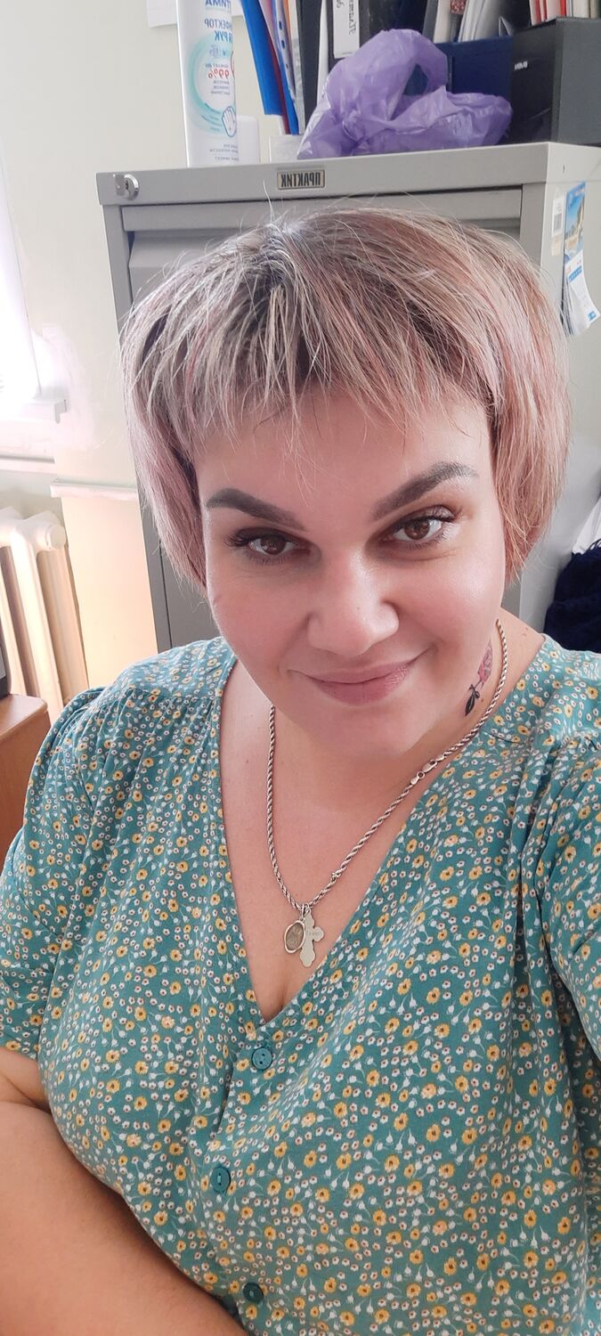  ,   Merelin, 38 ,   ,   , c 