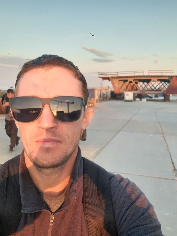  46427565  Nikolay, 39 ,    