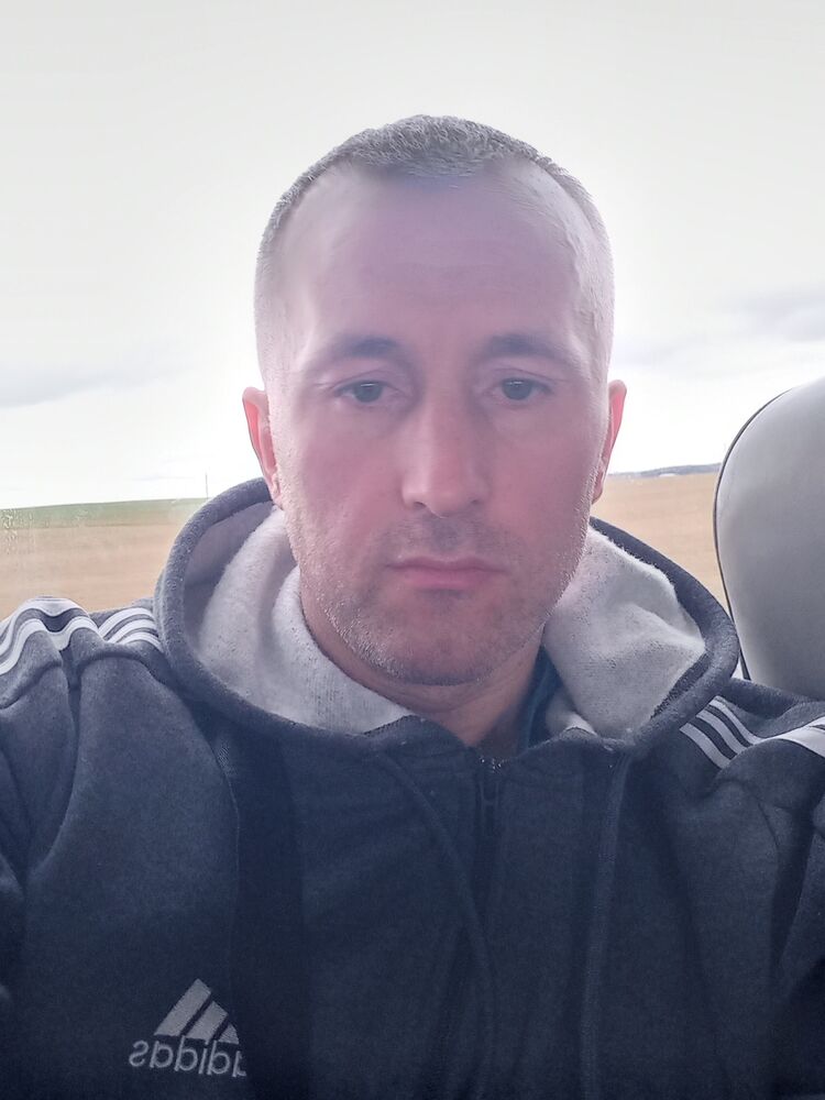  ,   Nikolai, 45 ,   ,   , c 