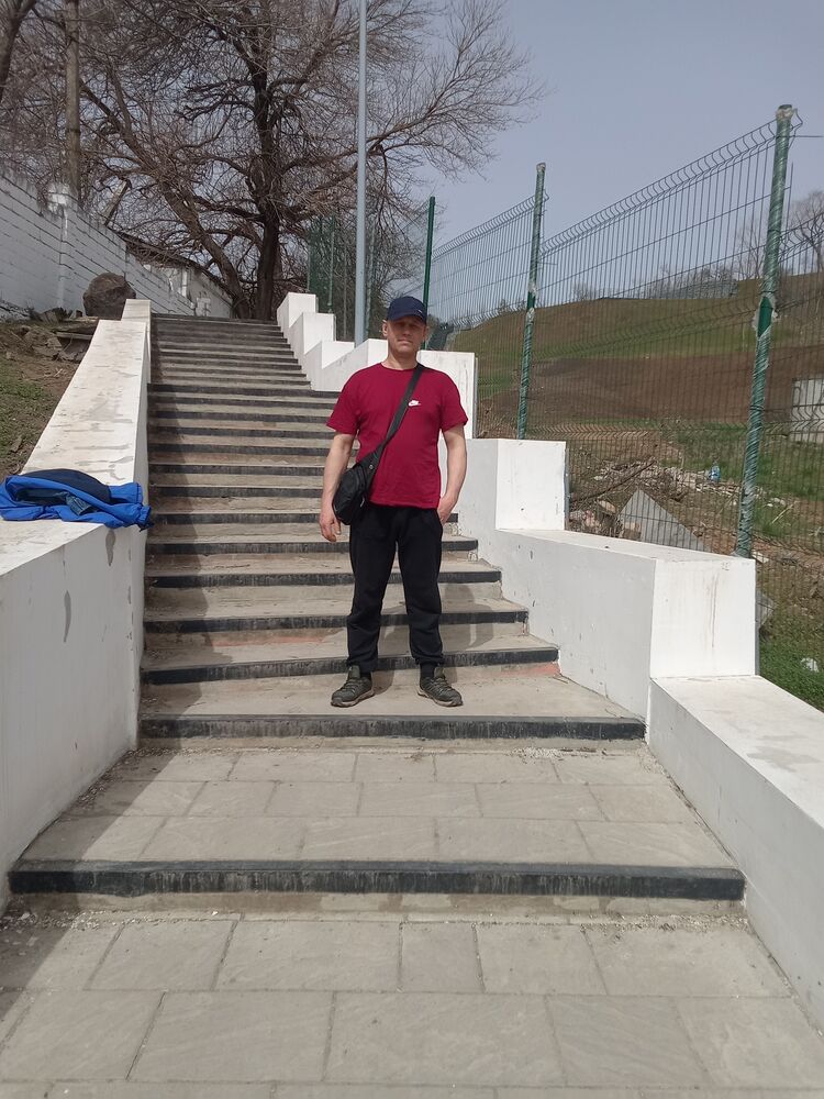 48129395  , 42 ,    