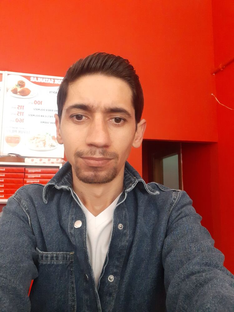 ,   Faruk, 38 ,   ,   