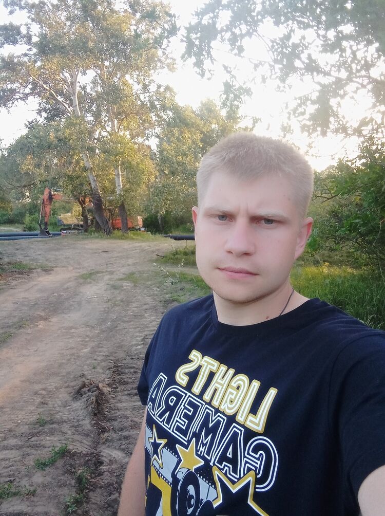  44707655  , 24 ,    