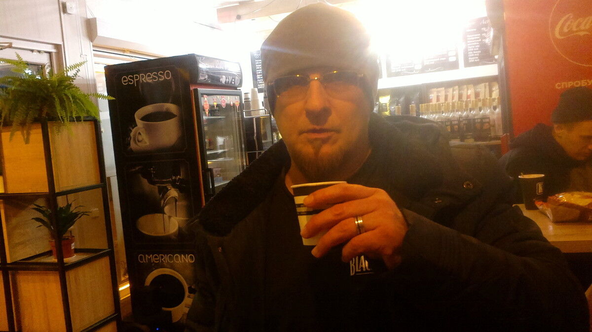  16373285  MILAN, 53 ,    