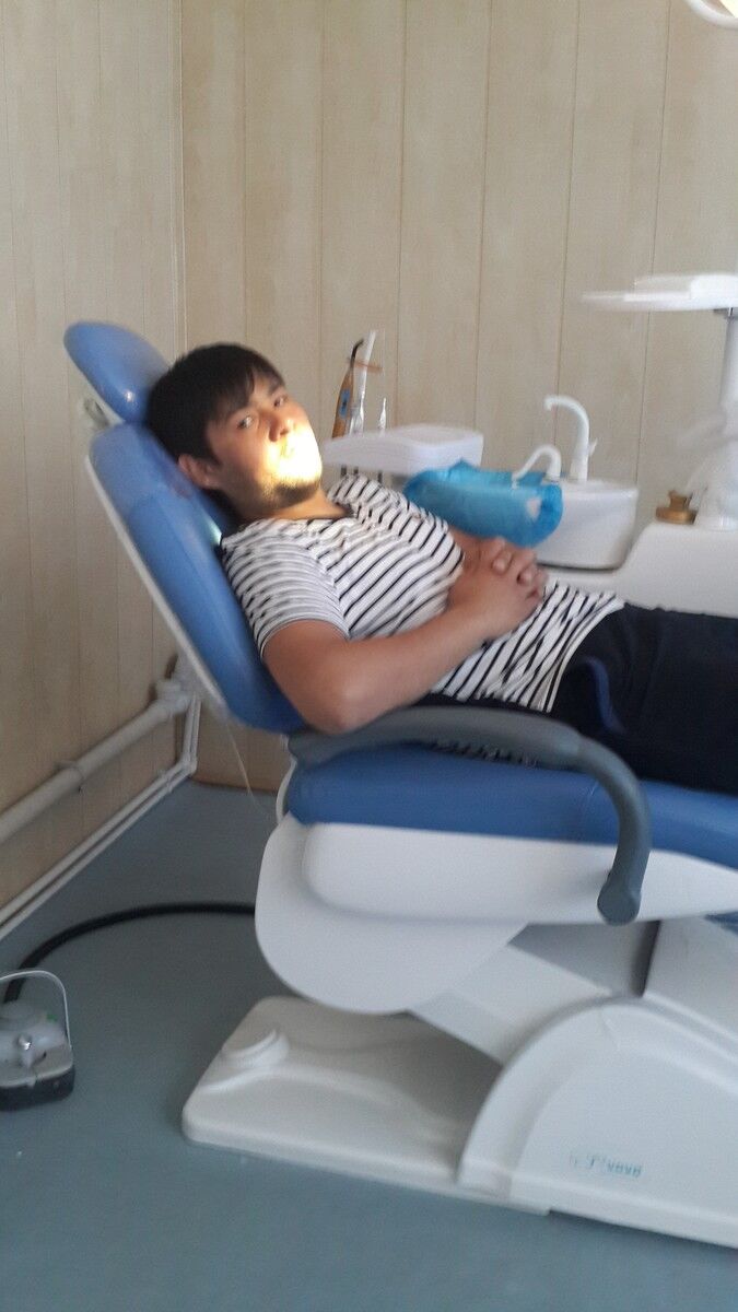  4245965  Bahti, 38 ,    