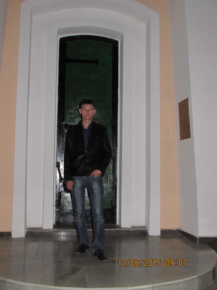  6271025  Sergea, 36 ,    