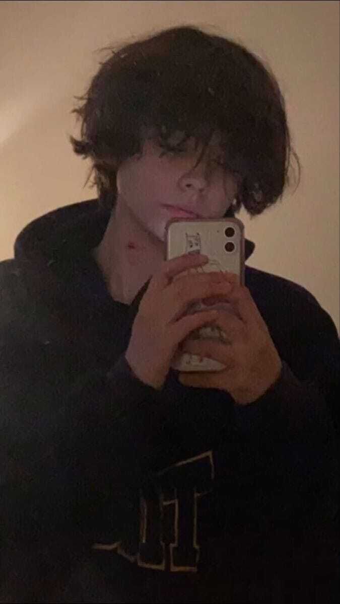  35228855  , 24 ,    