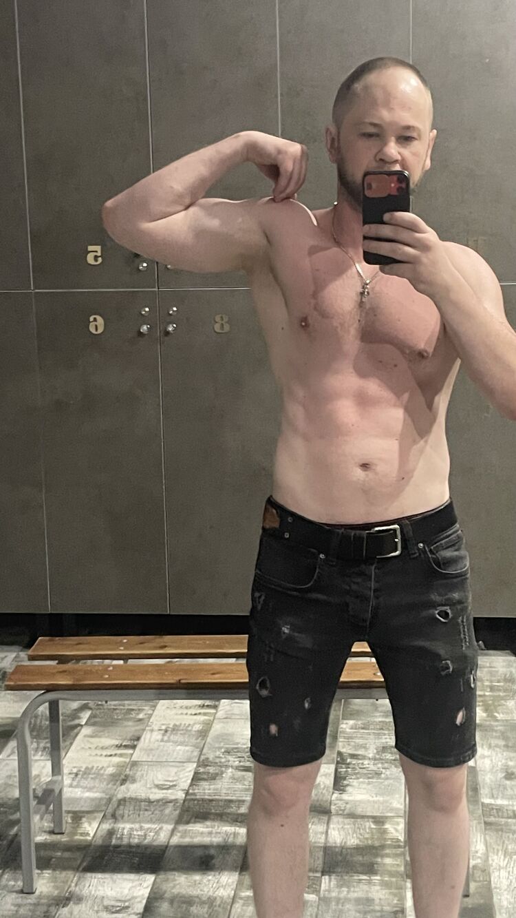  45927335  , 33 ,    