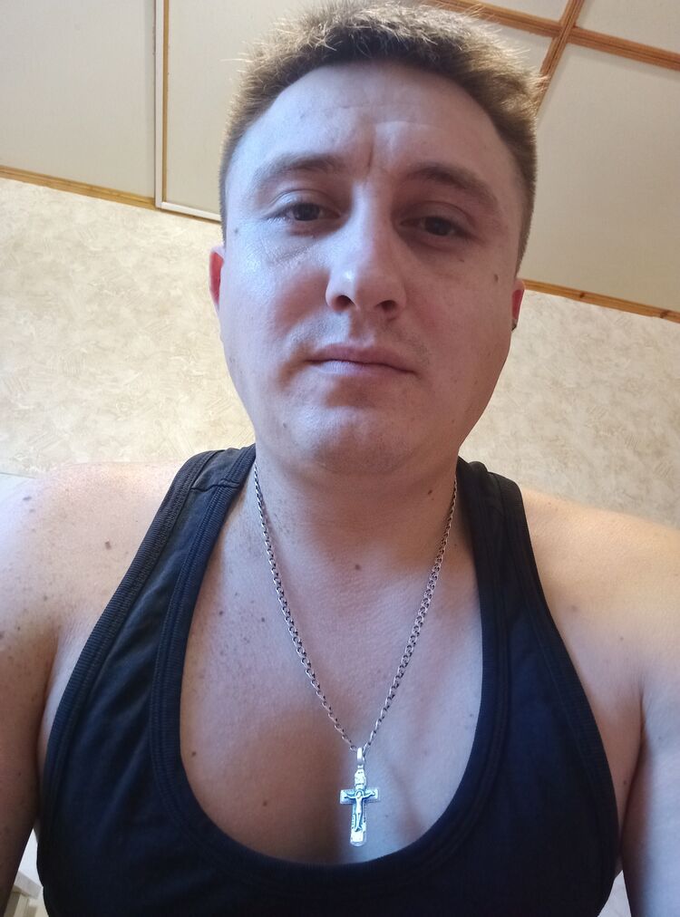  47743205  Vladimir, 29 ,    