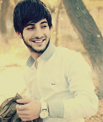  ,   Mher, 32 ,   