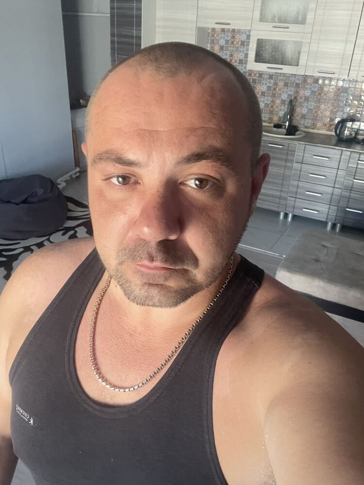  53220325  , 35 ,    