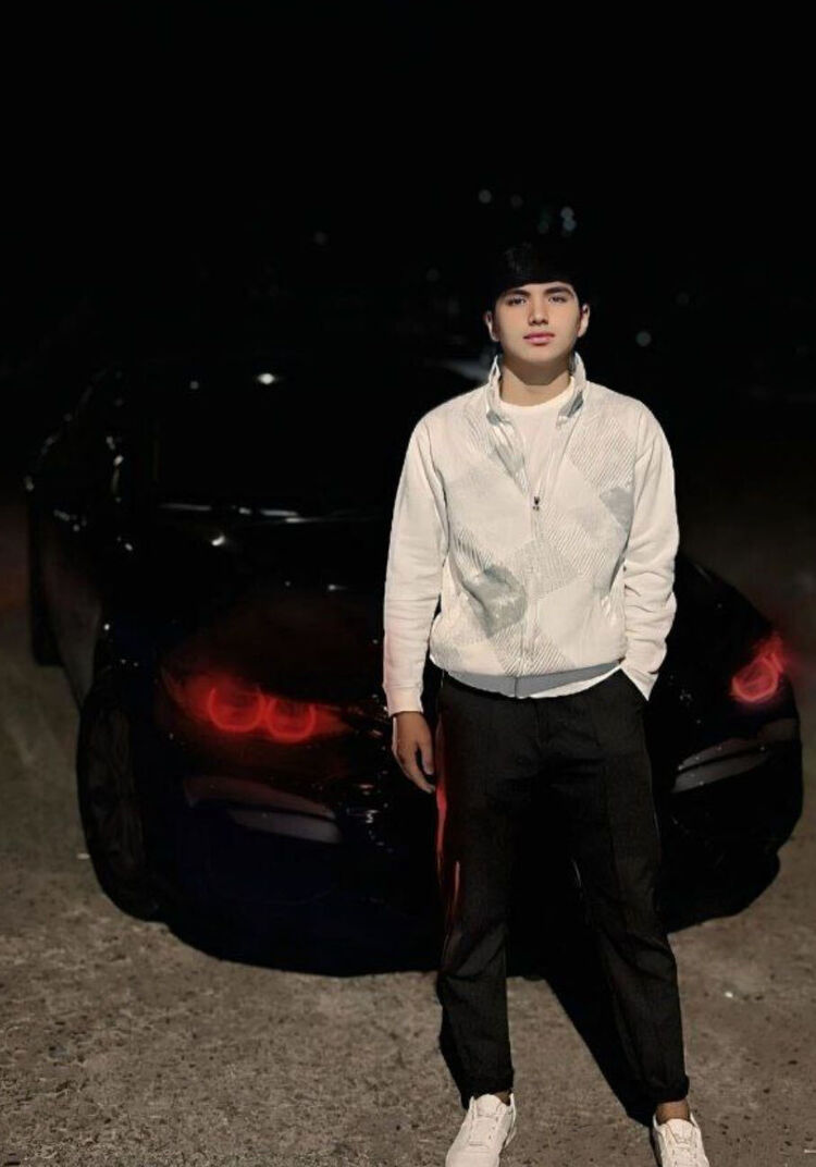 ���� 50323335 ����� Khan, 18 ���, ���� ���������� � ������