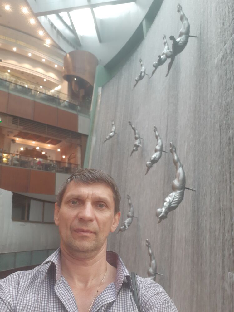  48738485  Sergey, 54 ,    