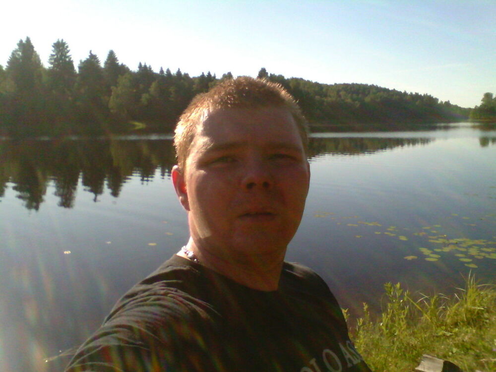  13142025  Aleksandr, 32 ,    