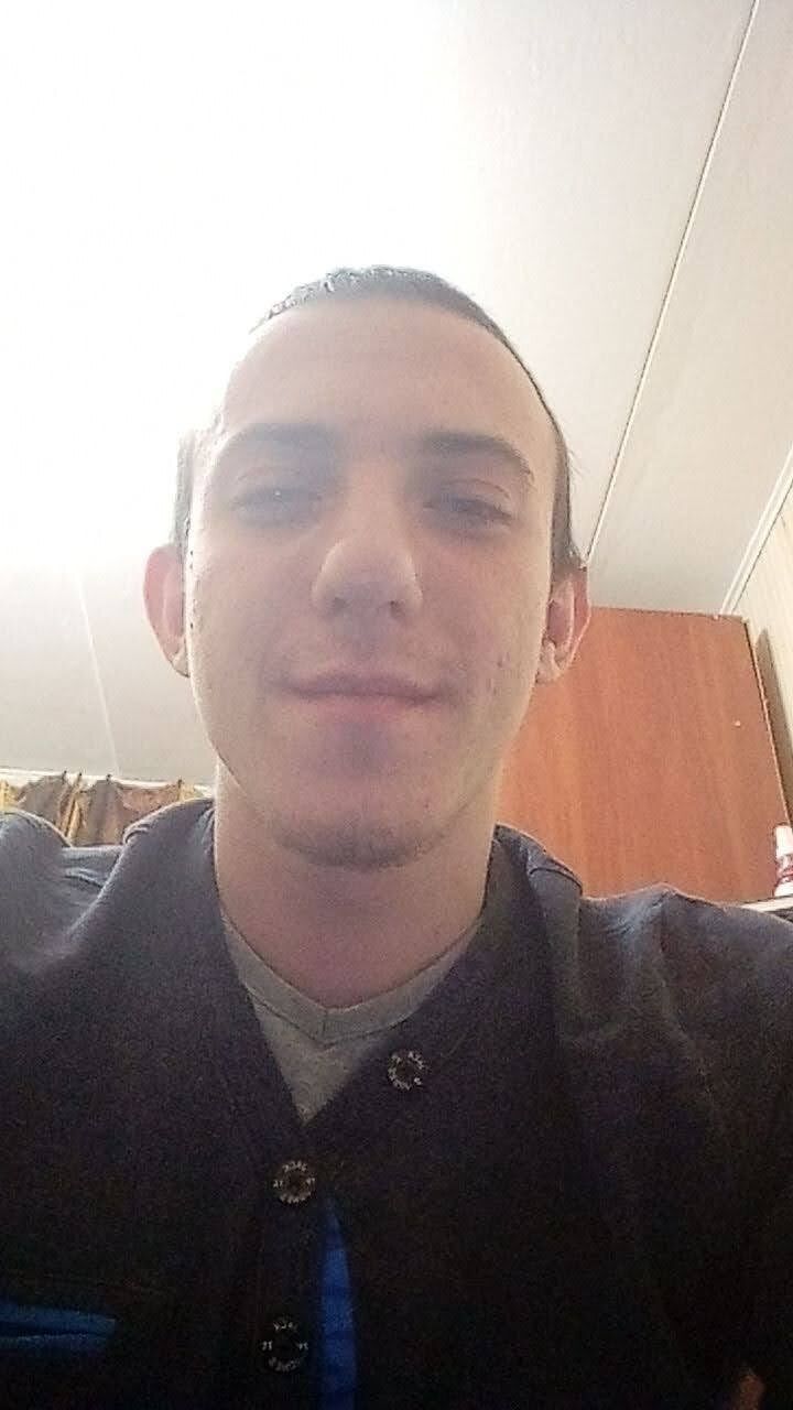  39742295  , 23 ,    