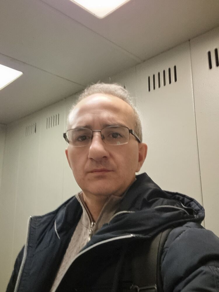  ,   , 52 ,     , c 