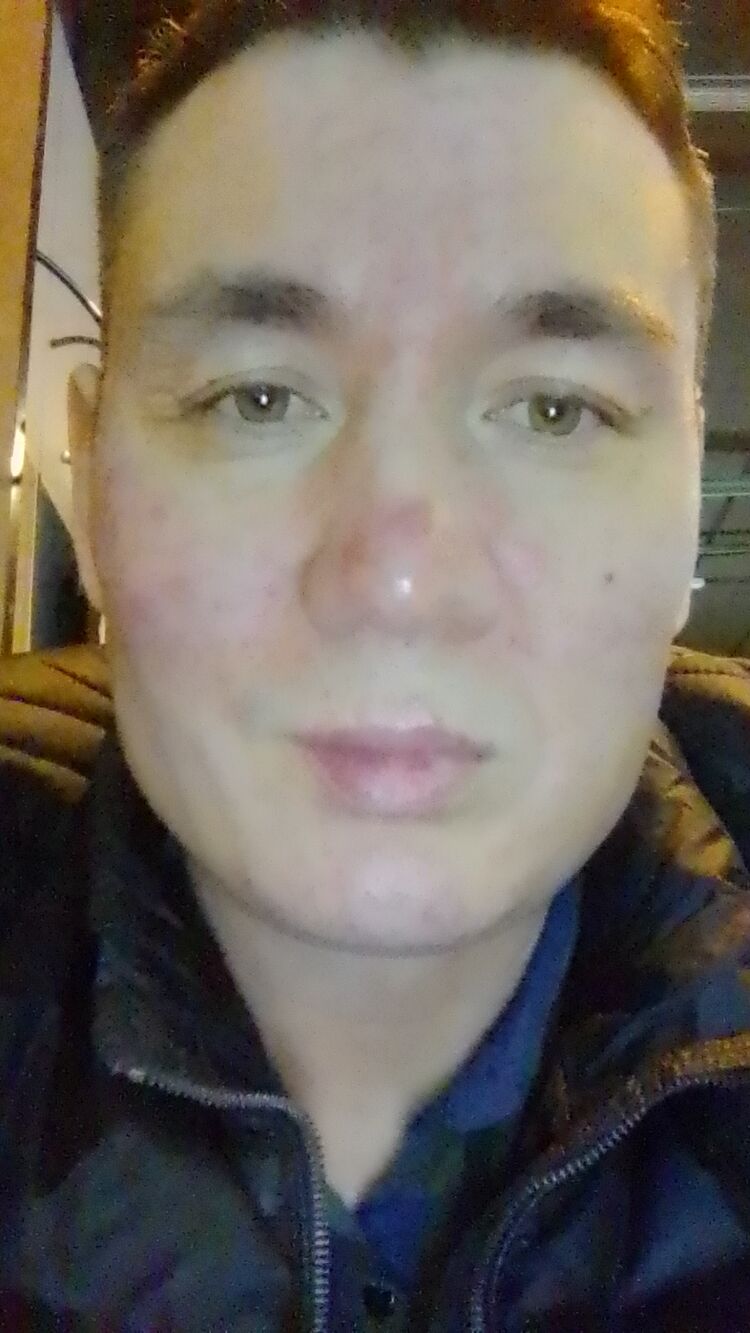  ,   Nikita, 41 ,   ,   