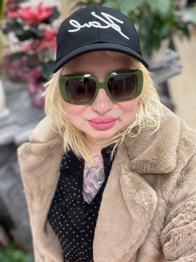 ���� 55897815 ������� ��������, 44 ����, ���� ���������� � �����-����������