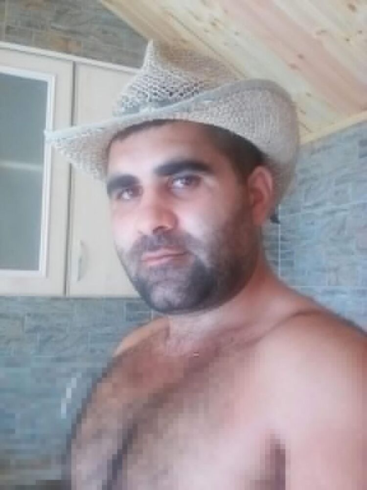  43049685  , 37 ,     