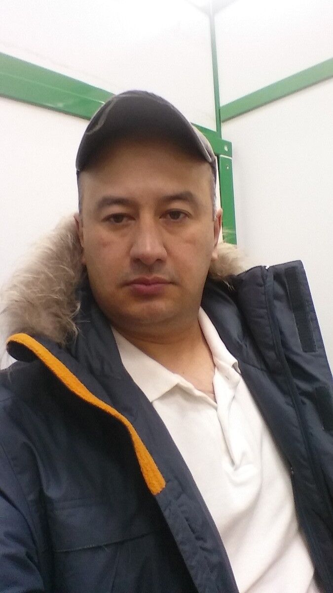  ,   Alex, 46 ,   ,   , c 