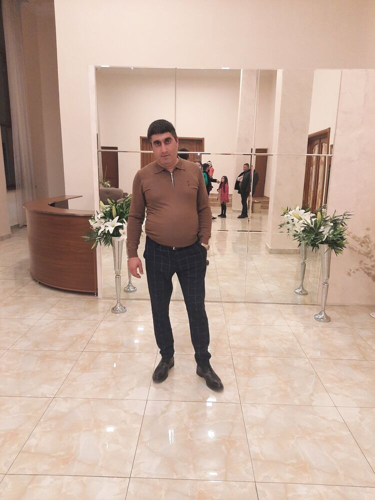  27116715  , 40 ,    