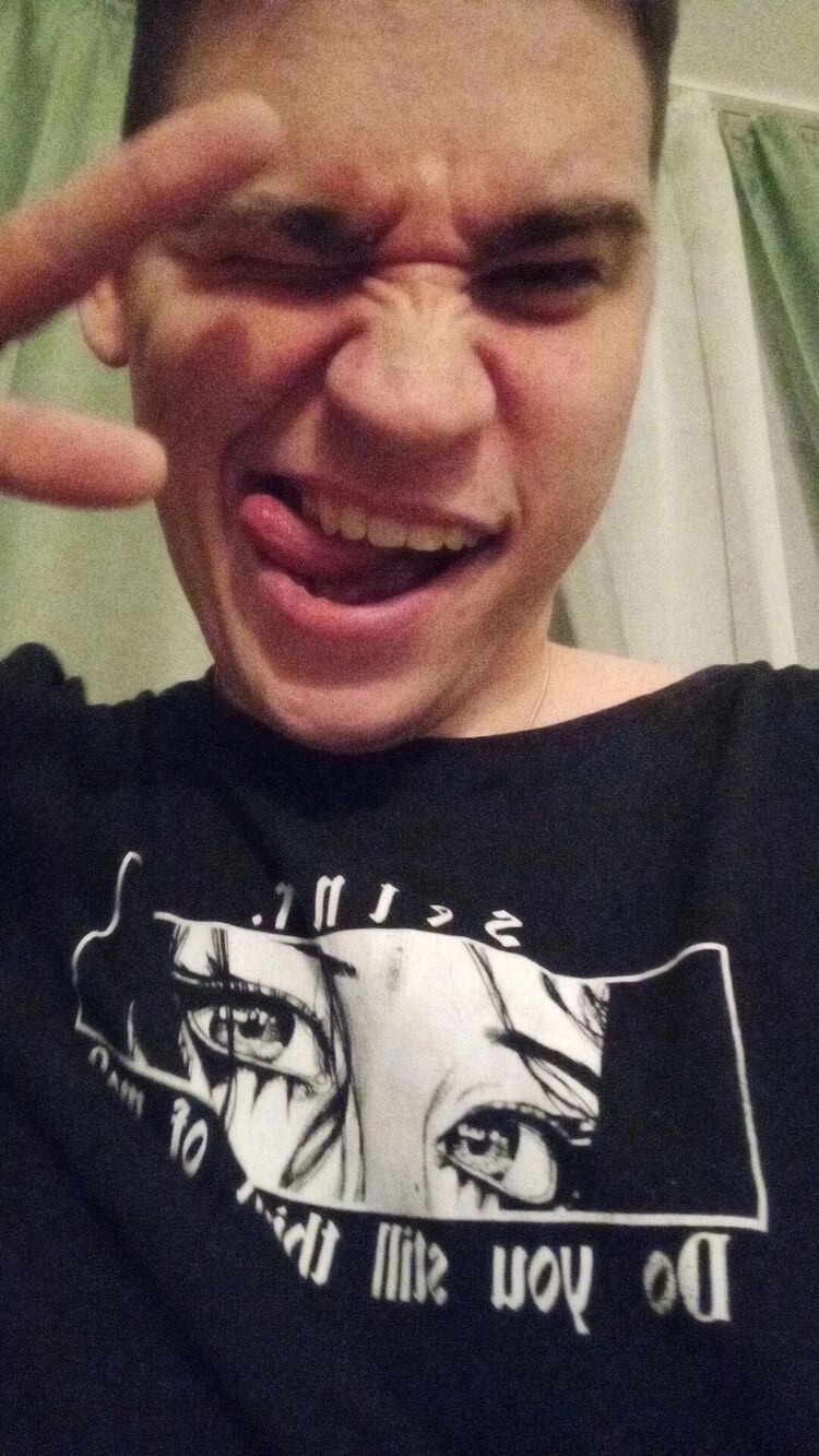  52976005  , 24 ,    