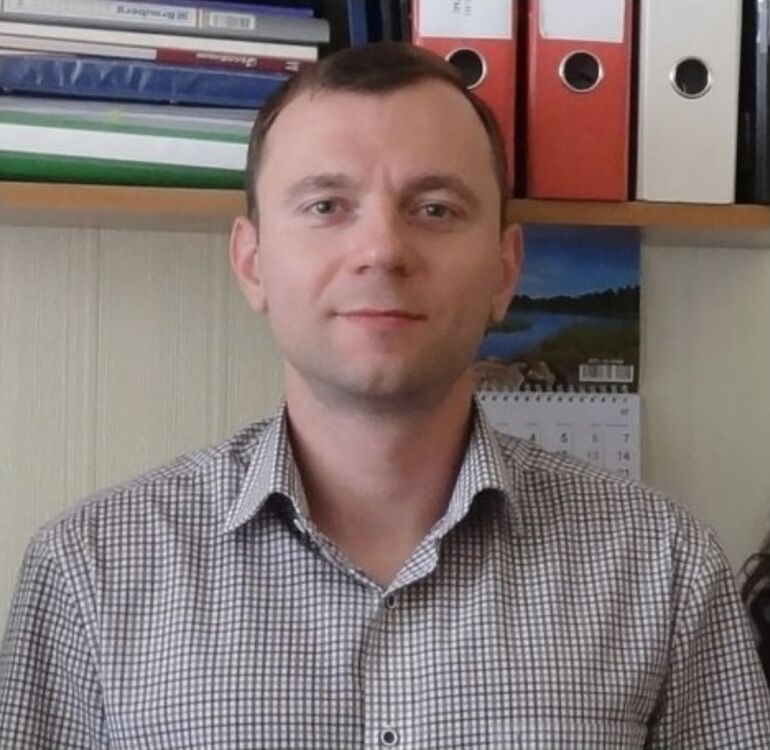  ,   , 37 ,   c 