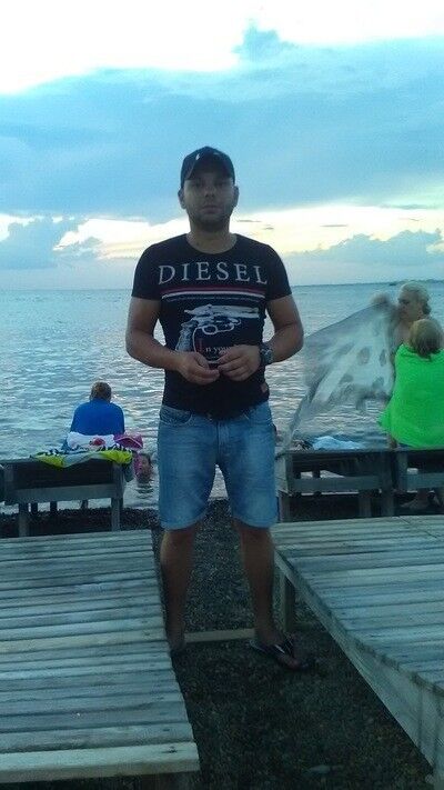 ���� 11097345 ������� ����, 42 ����, ���� ���������� � �����