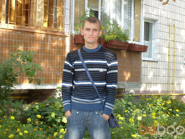  1054065  Oleg, 47 ,    