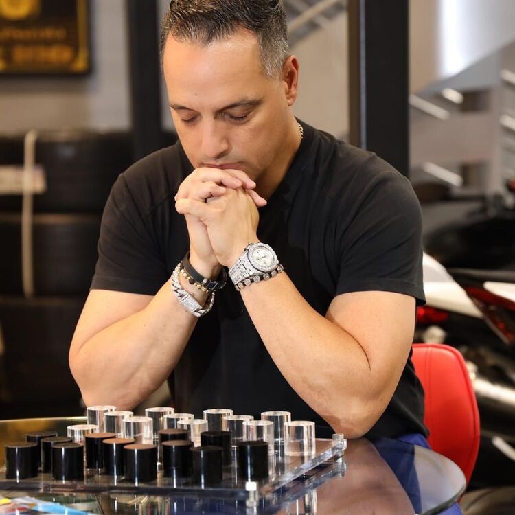  48891255  Scott Garcia, 55 ,    