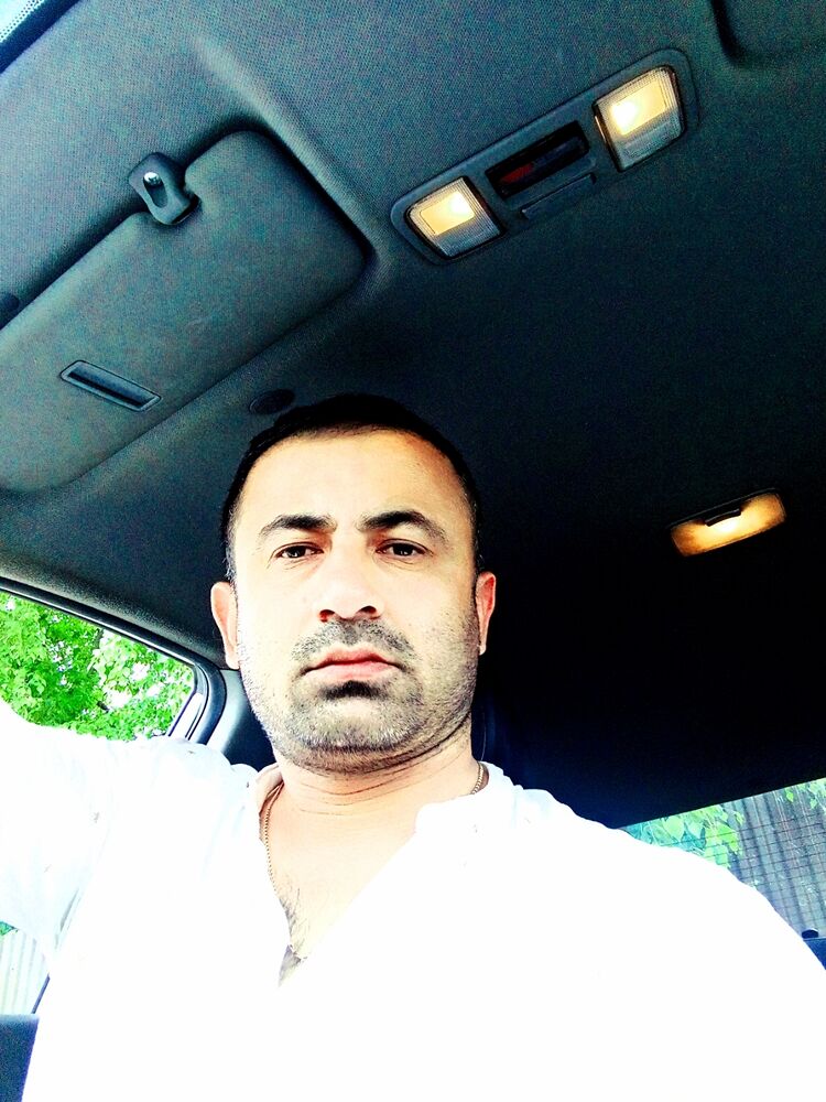  50216065  Sanjar, 42 ,    
