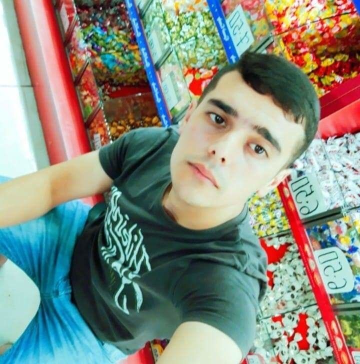  ,   Denis, 28 ,   ,   , c 