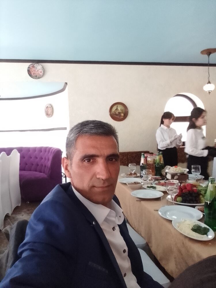  53039625  Roma, 39 ,    