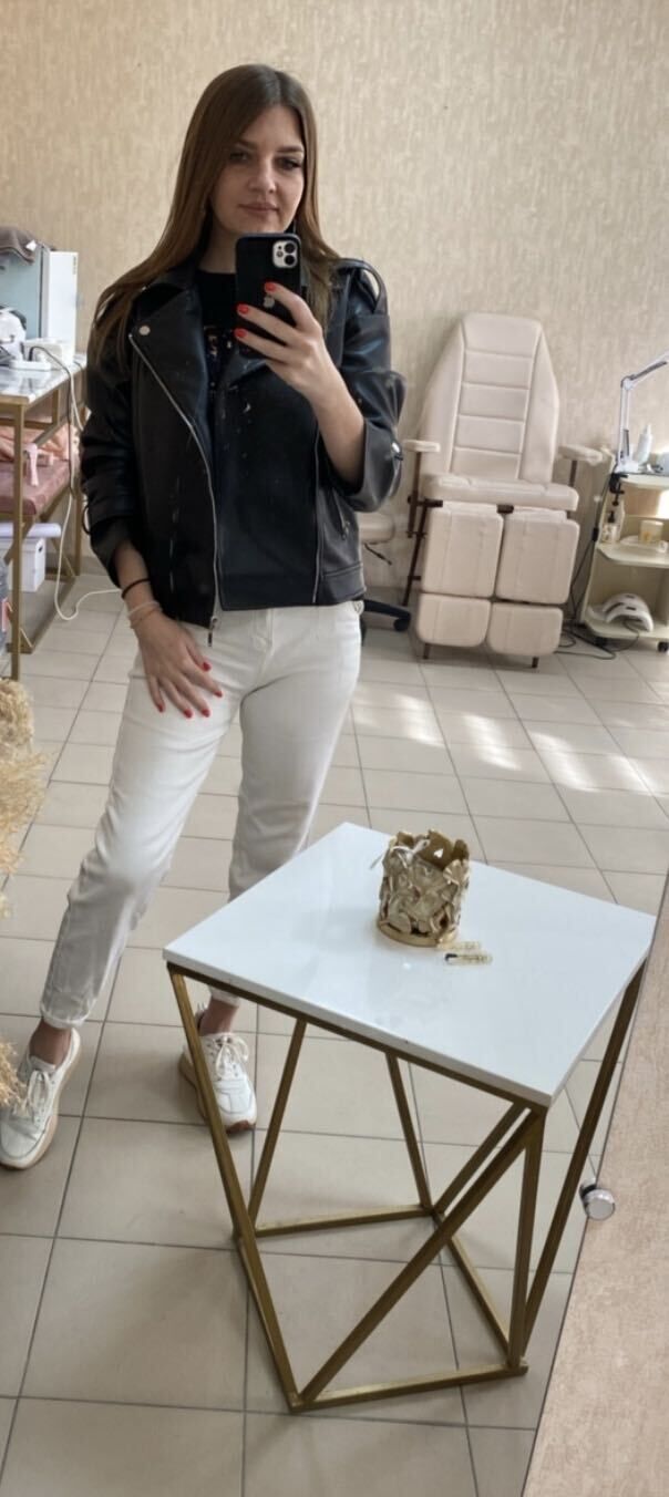  --,   , 37 ,     , c 