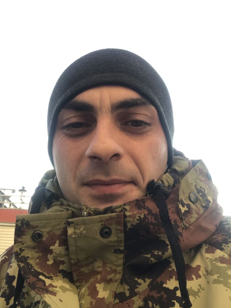  34115785  Zaza, 33 ,    