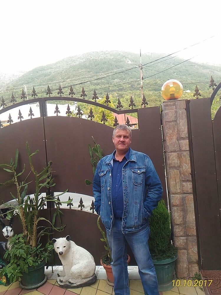  ,   Dmitry, 56 ,   ,   , c 