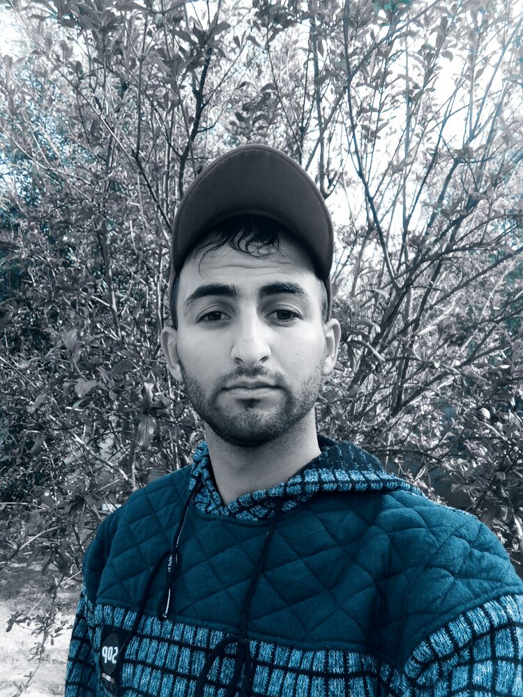  Nova Diklenica,   Ezze, 32 ,   ,   , c , 