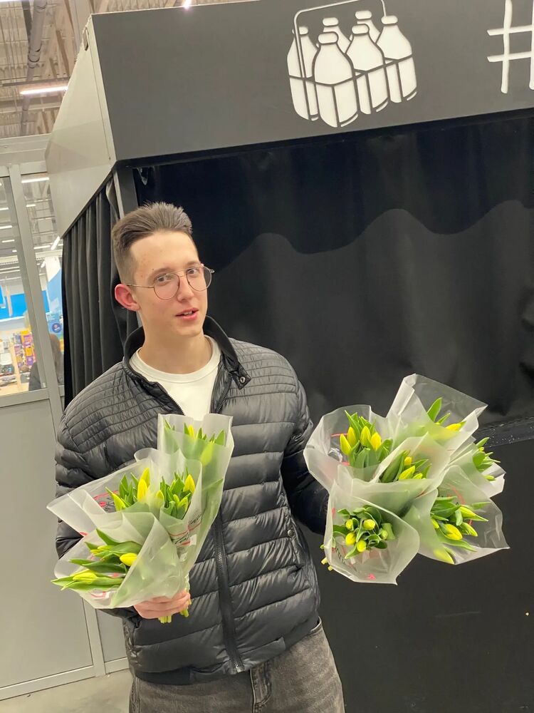  41690725  Kirill, 22 ,    