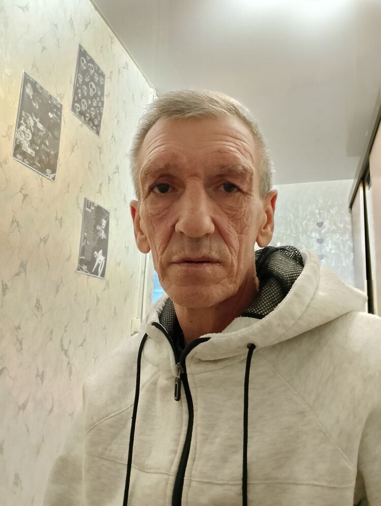  49565765  , 56 ,    --