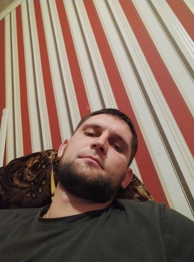  38960665  , 33 ,    