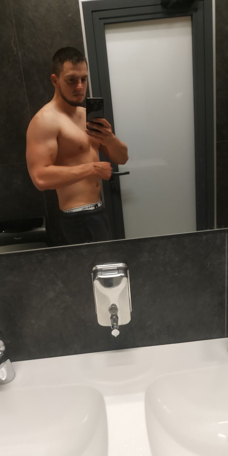  46572205  , 28 ,    