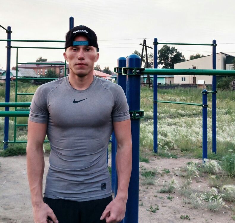  19237265  Robert, 29 ,    